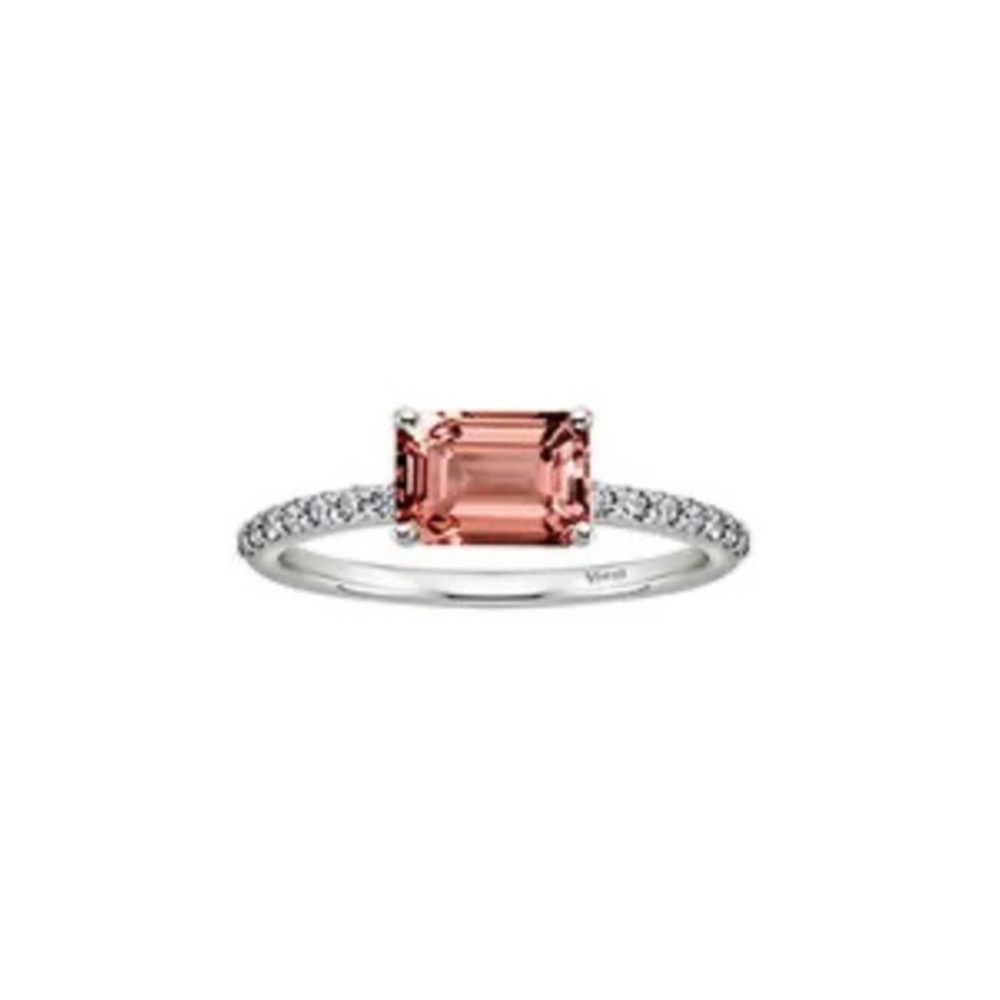 ✨Morganite & White Topaz Baguette Cut Ring✨